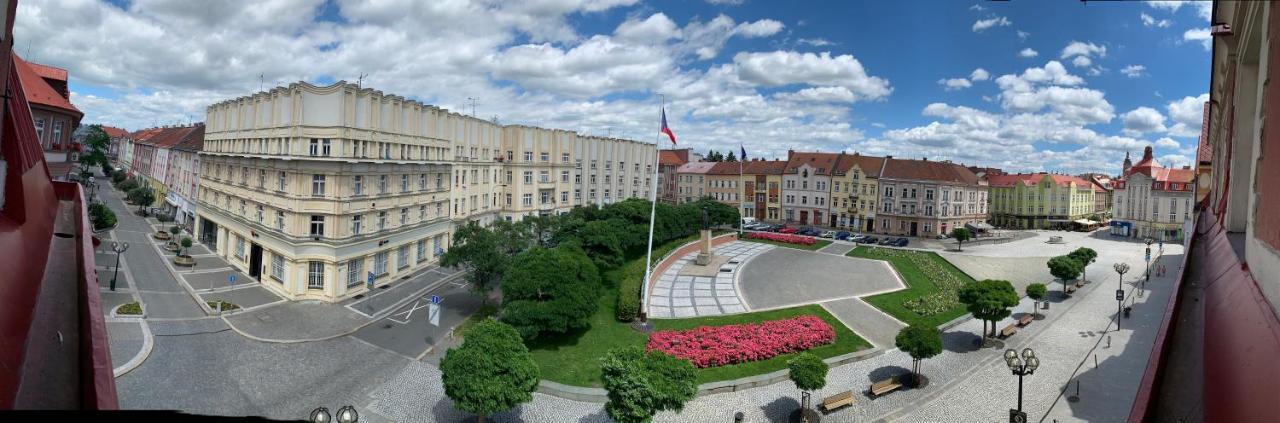 Wine Apartments Hradec Centre Hradec Králové Exteriör bild